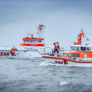 seenotretter auch an weihnachten von novotruck unterstützt